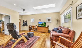1245 Iowa St, Ashland, OR 97520