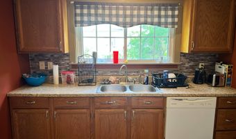 326 Park Ave, Appalachia, VA 24216