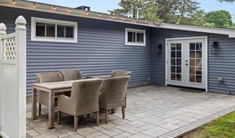 93 Wildwood Trl, East Greenwich, RI 02818