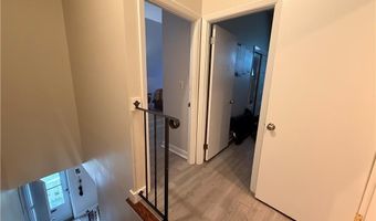 412 Bellevue Ave 9, Newport, RI 02840
