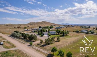 14 Beacon Dr, Cody, WY 82414