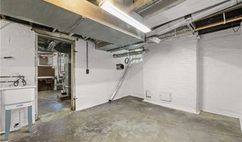 2128 S Freedom Ave, Alliance, OH 44601