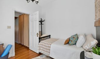 5548 Chestnut St, Augusta, MO 63332