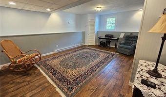 19 Black Walnut Dr, Coventry, RI 02816