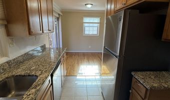 8001 HAMMOND St, Alexandria, VA 22309