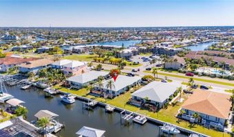 1025 APOLLO BEACH Blvd 1, Apollo Beach, FL 33572