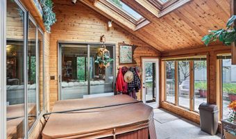 15661 Juniper Ridge Dr NW, Ramsey, MN 55303