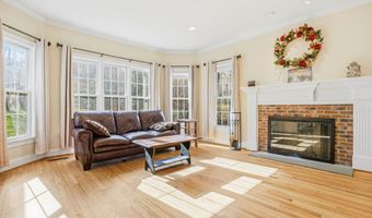 20 Bart Dr, Canton, CT 06019