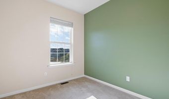447 LENAPE Way, Claymont, DE 19703