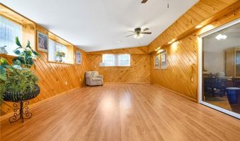 1 Pinehurst Rd, East Providence, RI 02915