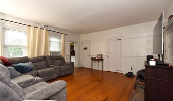 195 Town Farm Rd, Coventry, RI 02816