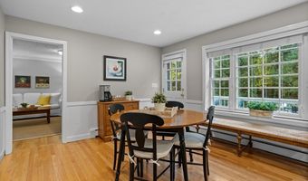 19 Lincoln Dr, Acton, MA 01720