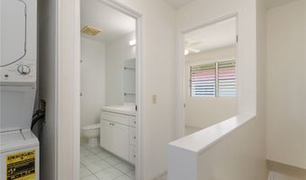 350 Aoloa St B240, Kailua, HI 96734