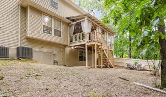 1307 River Oaks, Benton, AR 72019