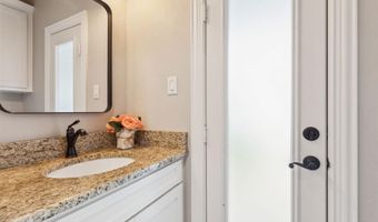 2413 Versailles Dr, Heath, TX 75032