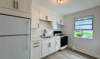 18 Fairview Dr 3, Danbury, CT 06810