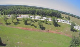112 E Dade 22, Arcola, MO 65603
