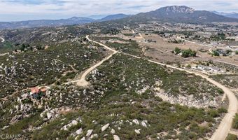 1032 Canyonside Ct, Aguanga, CA 92532