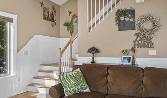 34 S Beach St, Sebago, ME 04029