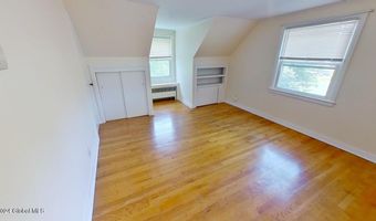 225 S Allen St 2L, Albany, NY 12208