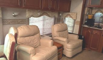 9713 E Birch Rd, Bloomfield, IN 47424