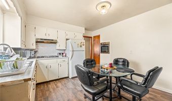219-221 Kenwood Ave, Akron, OH 44313