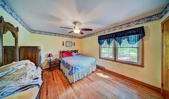 109 S Dubuque St, Anamosa, IA 52205