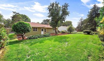 5406 Big Bow Rd, Fitchburg, WI 53711
