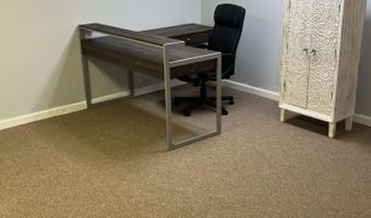 1645 Falmouth Rd 5E, Barnstable, MA 02630