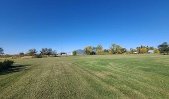 6-10 Pine St 6-10, Bottineau, ND 58318