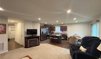 173 Eagle Cir, Amherst, OH 44001