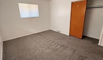 7305 Arno Ave, Allen Park, MI 48101