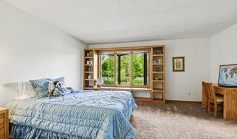 1843 Timber Trail Dr SE, Ada, MI 49301