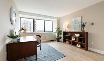 4141 N HENDERSON Rd 805, Arlington, VA 22203