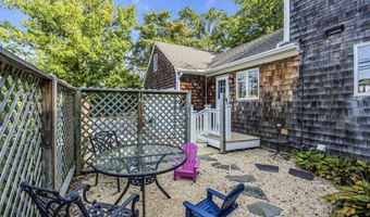 2 Cedar Dr, Bay Head, NJ 08742