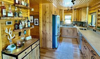 800 DELL Crk, Alpine, WY 83128