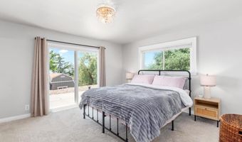 3008 N Victoria Dr, Alpine, CA 91901
