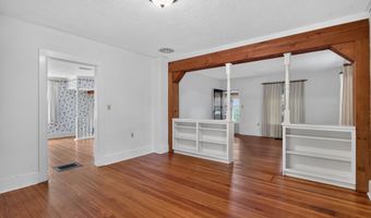 1123 N Clark St, Albion, MI 49224