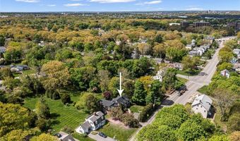 340 Newman Ave, East Providence, RI 02916