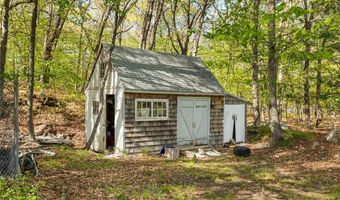101 Cobble Hill Rd, Lincoln, RI 02865