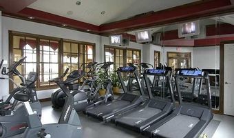 24656 KINGS CANYON Sq, Aldie, VA 20105