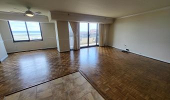 1300 CRYSTAL Dr #1404S, Arlington, VA 22202