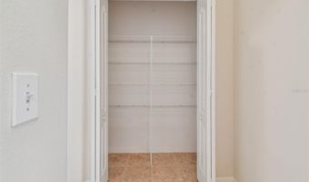 6919 SURREY HILL Pl, Apollo Beach, FL 33572