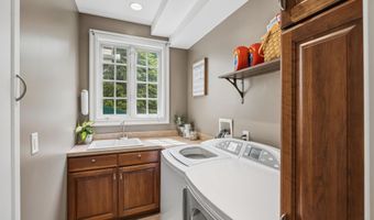 62 Dupaw Gould Rd, Brookline, NH 03033