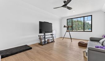 800 N Main St, Cascade, ID 83611