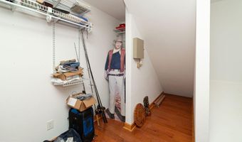 11088 Tahiti St, Bay St. Louis, MS 39520