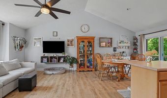 11525 60th Ave, Allendale, MI 49401