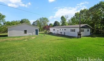 914 32nd St, Allegan, MI 49010