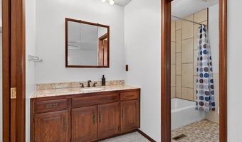 4040 Sheridan Rd, Bartlesville, OK 74006