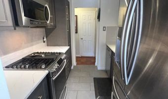 301 N BEAUREGARD St N 303, Alexandria, VA 22312